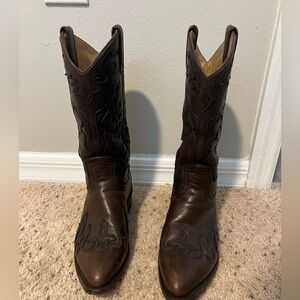 Frye Pull On Cowboy Boots